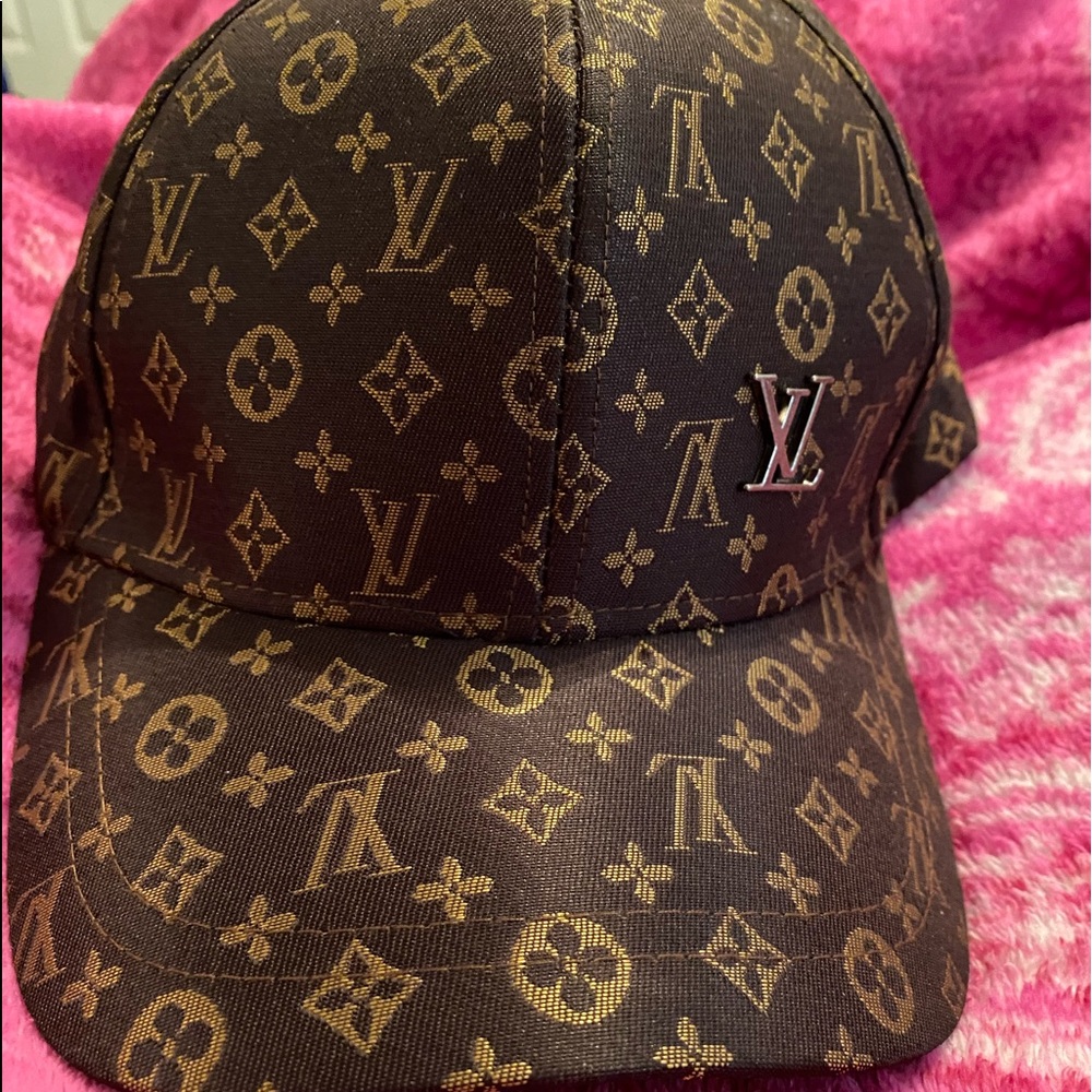 Louis Vuitton hat